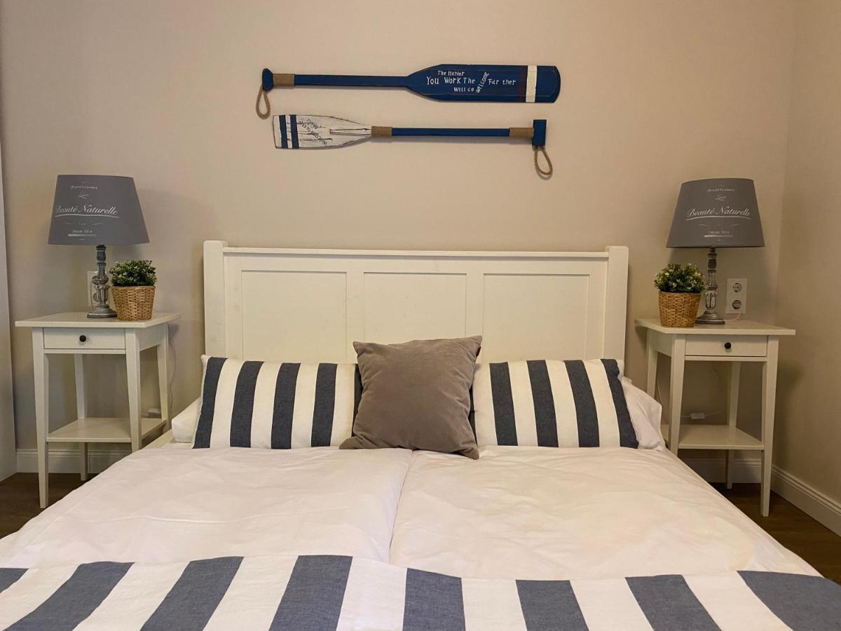 Secca Apartman Сиофок Екстериор снимка